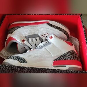 Jordan 3 Retro Fire red 7Y
